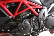 CNC-Racing Rahmenstopfen Carbon Ducati Diavel (8 Stck)