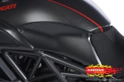 Ducati Diavel Carbon Seitendeckel-Tank links